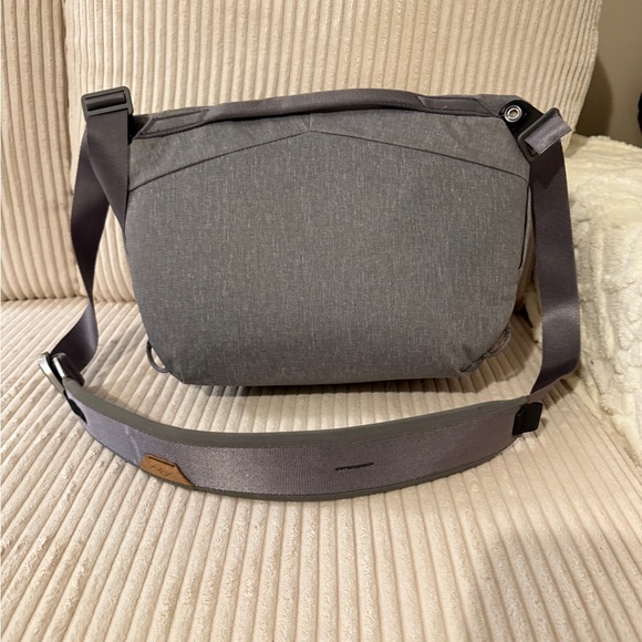 Gray Crossbody Bag - Picture 3 of 3
